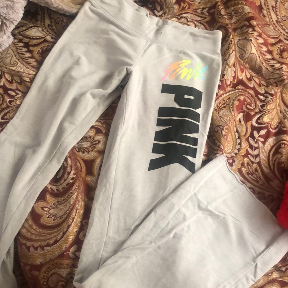 Vs pink flare yoga pants